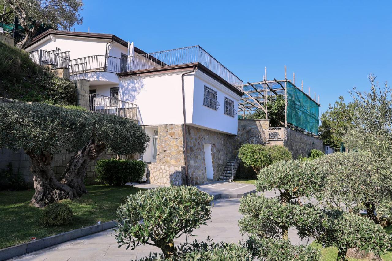 Villa Italia Sorrento Termini Bagian luar foto